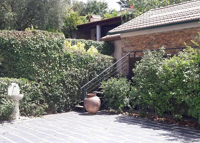 Quinta Drº Amarante 컨트리하우스 *